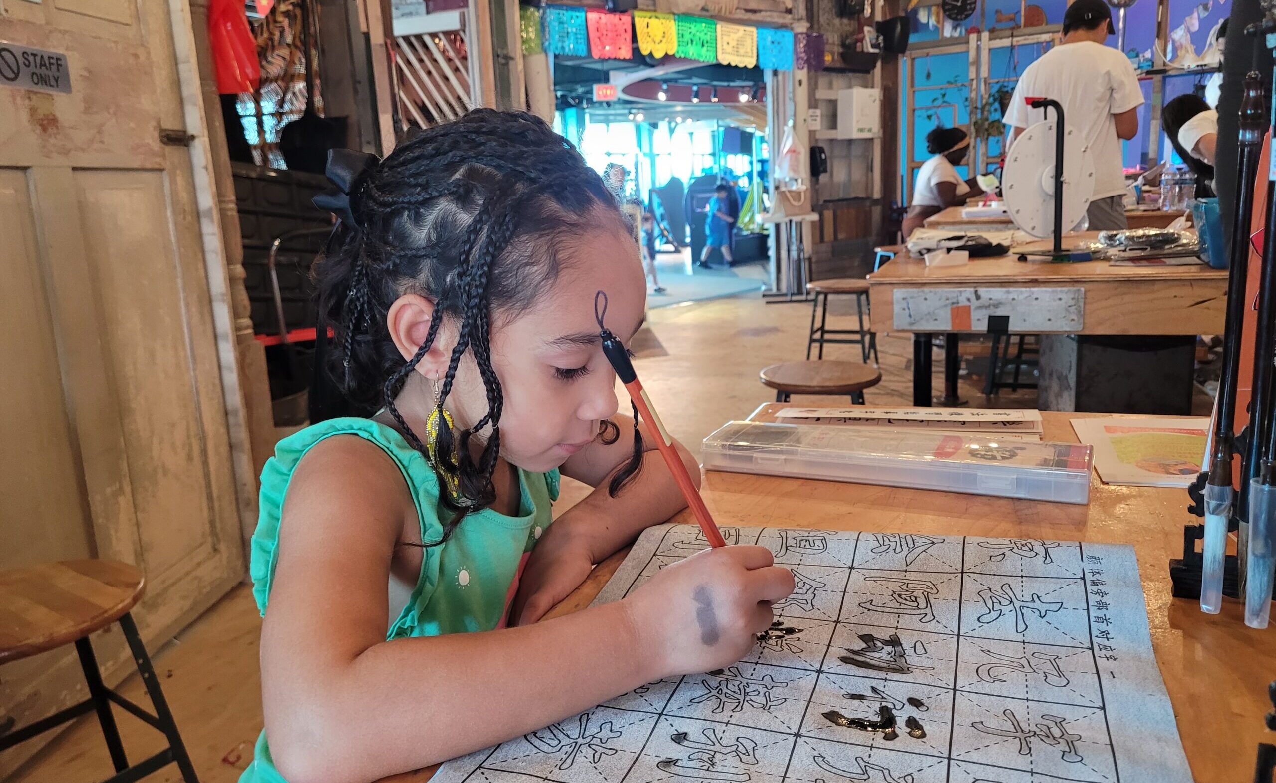 Studio Saturday: Cricket Chinese Academy